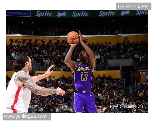 2020年湖人对火箭常规赛精彩回顾与赛后分析